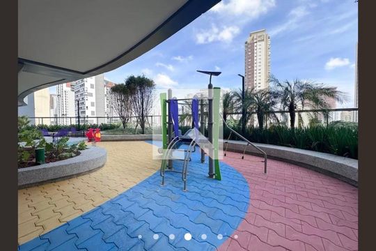 Área comum de kitnet/studio para alugar com 1 quarto, 31m² em Jardim das Acacias, São Paulo