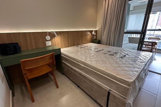 Studio de kitnet/studio para alugar com 1 quarto, 31m² em Jardim das Acacias, São Paulo