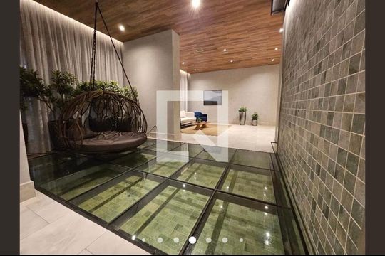 Área comum de kitnet/studio para alugar com 1 quarto, 31m² em Jardim das Acacias, São Paulo
