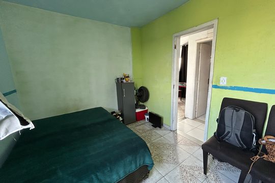 Quarto 1 de apartamento para alugar com 2 quartos, 51m² em Guadalupe, Rio de Janeiro