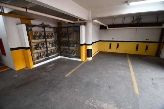 Garagem de apartamento à venda com 1 quarto, 55m² em Centro, Campinas