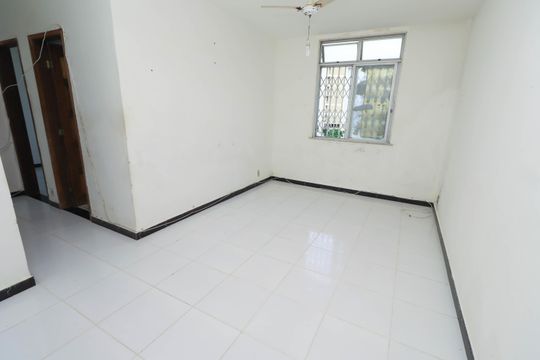 Sala de apartamento para alugar com 3 quartos, 60m² em Costa Azul, Salvador