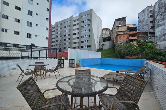 Área comum - Piscina de apartamento para alugar com 2 quartos, 50m² em Luiz Anselmo, Salvador