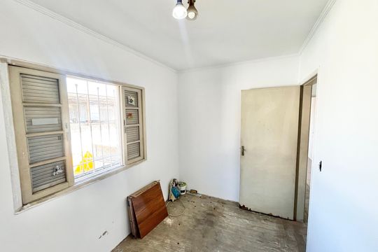 Quarto 2 de casa à venda com 5 quartos, 125m² em Jardim Peri, São Paulo