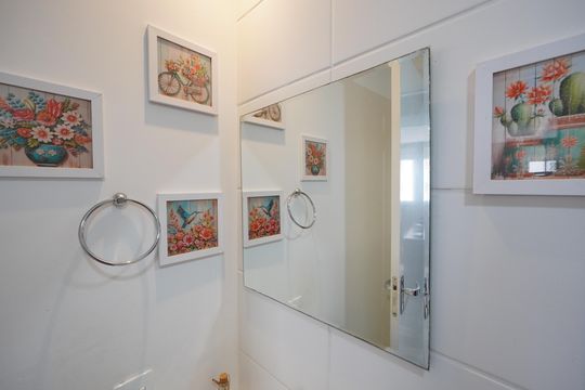 Banheiro de apartamento para alugar com 2 quartos, 52m² em Liberdade, São Paulo