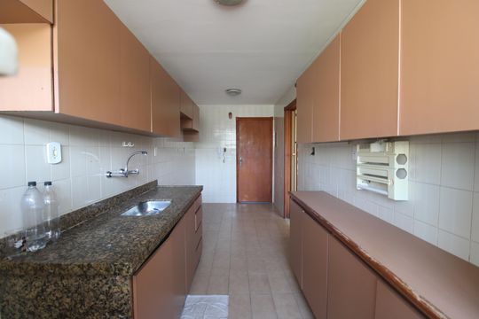 Cozinha de apartamento à venda com 2 quartos, 78m² em Jacarepaguá, Rio de Janeiro