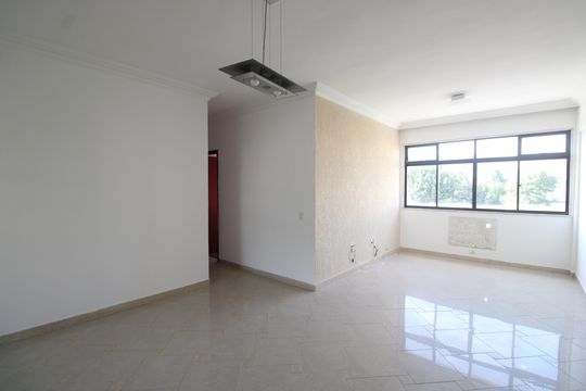 Sala de apartamento à venda com 2 quartos, 78m² em Jacarepaguá, Rio de Janeiro