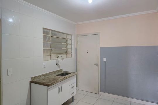 Cozinha  de apartamento para alugar com 1 quarto, 60m² em Centro, Guarulhos