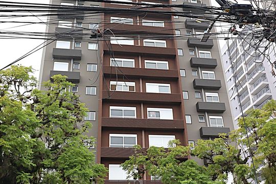 Fachada do Prédio de kitnet/studio para alugar com 1 quarto, 26m² em Passo D’areia, Porto Alegre