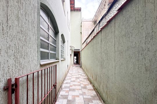 Quintal de casa à venda com 3 quartos, 166m² em Vila Santa Luzia, São Bernardo do Campo