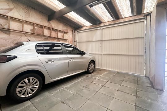 Garagem de casa à venda com 3 quartos, 166m² em Vila Santa Luzia, São Bernardo do Campo