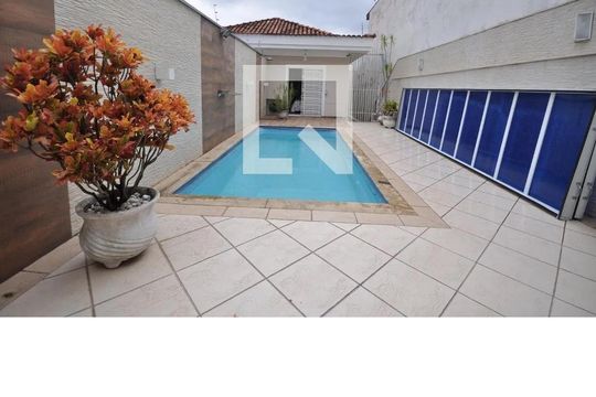 Casa à venda com 3 quartos, 200m² em Vila Mazzei, São Paulo