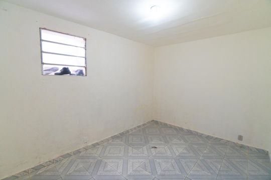 Casa para alugar com 1 quarto, 35m² em Vila Babilonia, São Paulo