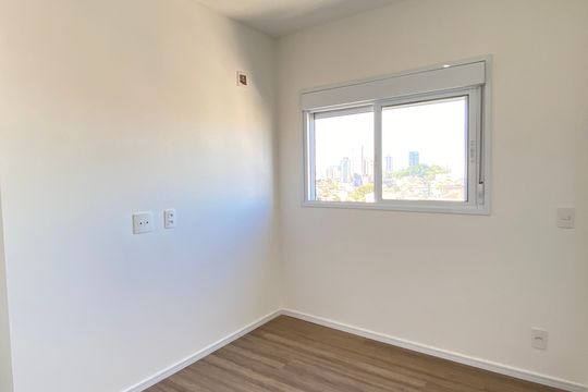 Quarto 2 de apartamento para alugar com 2 quartos, 50m² em Vila Osasco, Osasco