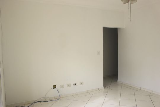 Sala de casa para alugar com 2 quartos, 80m² em Picanço, Guarulhos