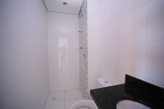 Banheiro de apartamento à venda com 2 quartos, 40m² em Cidade Patriarca, São Paulo