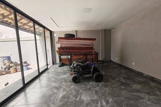 Casa de Condomínio para alugar com 4 quartos, 399m² em Recreio dos Bandeirantes, Rio de Janeiro