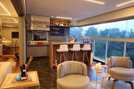 Apartamento à venda com 3 quartos, 155m² em Vila Sofia, São Paulo