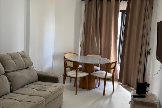 Sala de apartamento para alugar com 1 quarto, 68m² em Pituba, Salvador