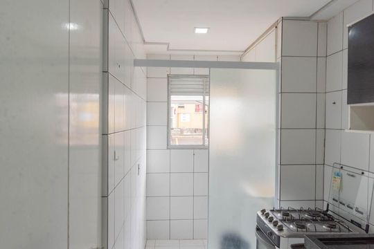 Cozinha de apartamento à venda com 2 quartos, 45m² em Vila Abaeté, Campinas