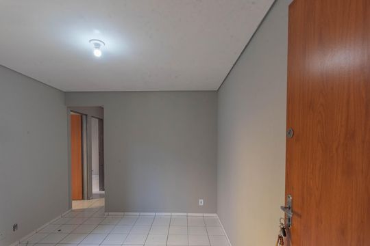 Sala de apartamento à venda com 2 quartos, 45m² em Vila Abaeté, Campinas