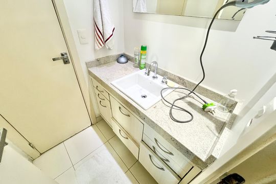 Banheiro da Suíte America de apartamento à venda com 3 quartos, 118m² em Vila Dom Pedro Ii, São Paulo