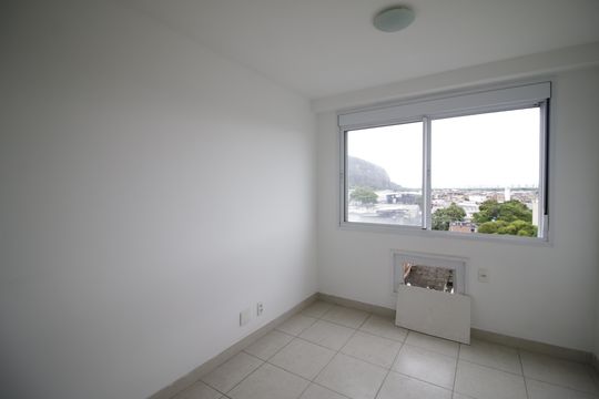Apartamento à venda com 2 quartos, 61m² em Anil, Rio de Janeiro