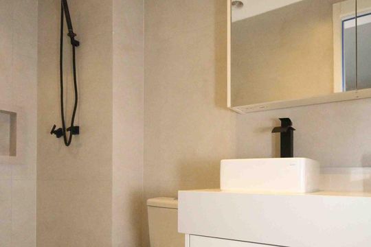 Banheiro da Suite de apartamento para alugar com 2 quartos, 77m² em Vila Prudente, São Paulo