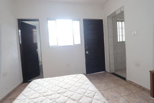 Sala de casa para alugar com 2 quartos, 135m² em Chácara Mafalda, São Paulo