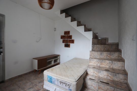 Sala de casa para alugar com 2 quartos, 135m² em Chácara Mafalda, São Paulo