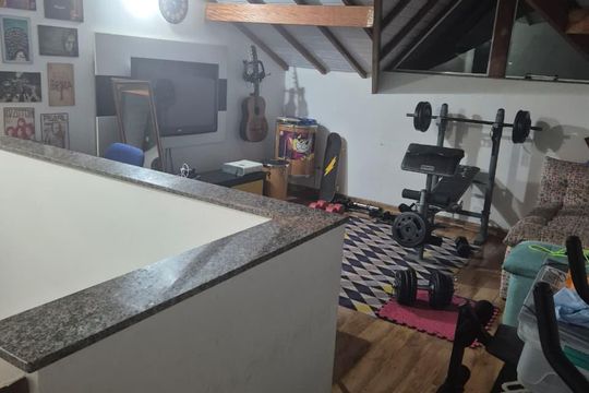 Casa de Condomínio à venda com 3 quartos, 180m² em Parque Sao Vicente, Santo André