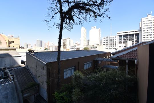 Vista Varanda de kitnet/studio para alugar com 1 quarto, 28m² em Centro, Curitiba