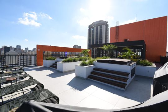 Área comum - Jacuzzy de kitnet/studio para alugar com 1 quarto, 28m² em Centro, Curitiba