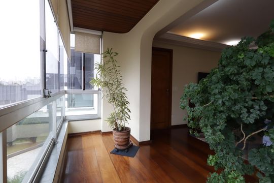 Varanda da Sala de casa de condomínio à venda com 4 quartos, 156m² em Jardim Londrina, São Paulo