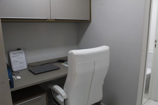 Escritório de apartamento para alugar com 2 quartos, 76m² em Barra da Tijuca, Rio de Janeiro