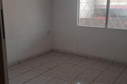 Quarto 1 de casa para alugar com 2 quartos, 80m² em Sarandi, Porto Alegre