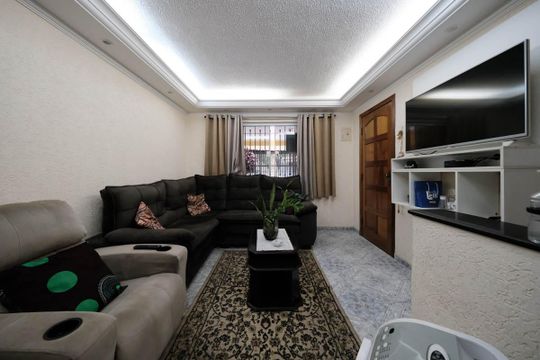 Sala de casa à venda com 3 quartos, 130m² em Jardim Santo Antonio, São Paulo