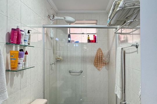 Banheiro Social de apartamento à venda com 2 quartos, 58m² em Rudge Ramos, São Bernardo do Campo