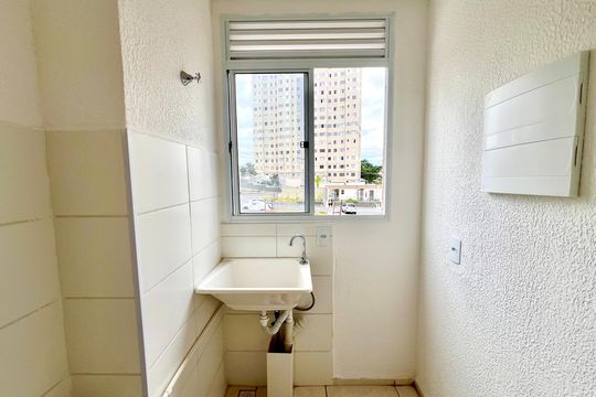 Área de Serviço de apartamento para alugar com 2 quartos, 55m² em Mantiqueira, Belo Horizonte