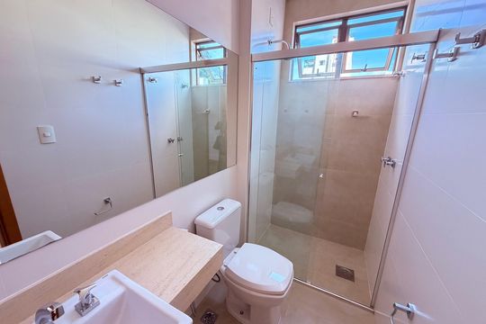 Apartamento para alugar com 5 quartos, 342m² em Santa Helena, Juiz de Fora