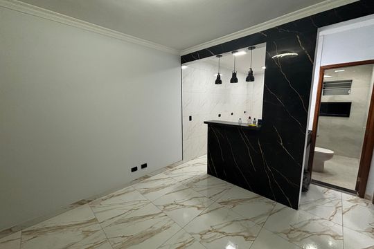 Sala  de apartamento para alugar com 2 quartos, 45m² em Vila Santa Maria, Poá