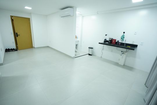 Apartamento à venda com 2 quartos, 66m² em Setor Bueno, Goiânia