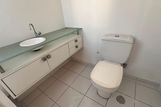 Kitnet/Studio à venda com 1 quarto, 33m² em Santo Amaro, São Paulo