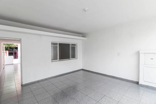 Garagem de casa à venda com 1 quarto, 80m² em Vila Industrial, São Paulo