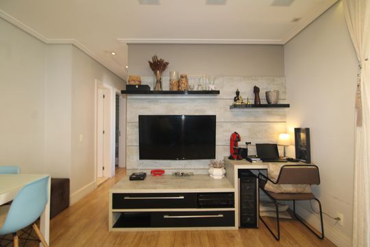 Sala de casa à venda com 3 quartos, 78m² em Jardim Pereira Leite, São Paulo
