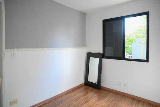 Quarto 2 de apartamento à venda com 2 quartos, 54m² em Jardim Celeste, São Paulo