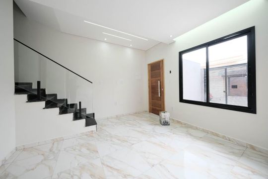 Casa à venda com 3 quartos, 80m² em Vila Paranagua, São Paulo