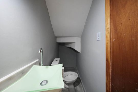 Casa à venda com 3 quartos, 80m² em Vila Paranagua, São Paulo