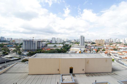 Vista da Sacada de apartamento para alugar com 2 quartos, 38m² em Lapa de Baixo, São Paulo