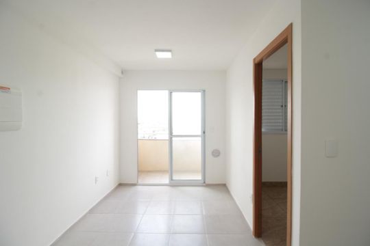 Sala de apartamento para alugar com 2 quartos, 38m² em Lapa de Baixo, São Paulo